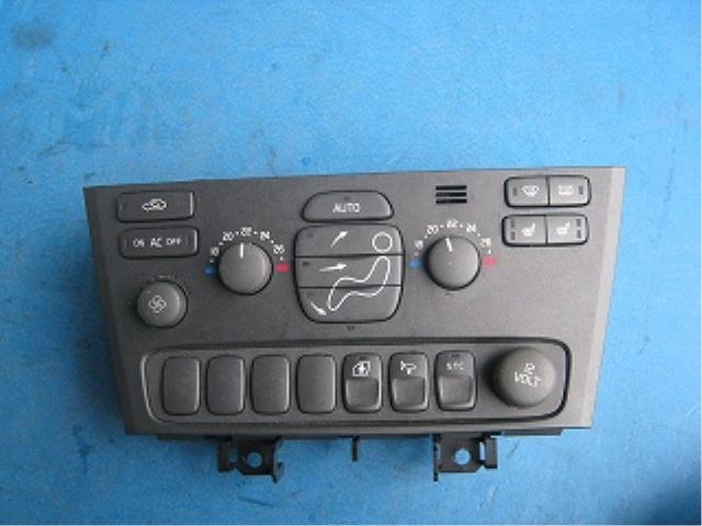 【中古】中古部品 ボルボ 70シリーズ SB5244W A/Cｽｲｯﾁﾊﾟﾈﾙ 【3310190100-000746448660900】｜e-cleマート