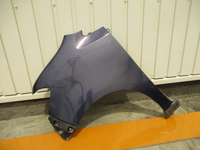 【中古】中古部品 ルクラ L455F 左ﾌﾛﾝﾄﾌｪﾝﾀﾞｰ 【3310190100-001631288710700】