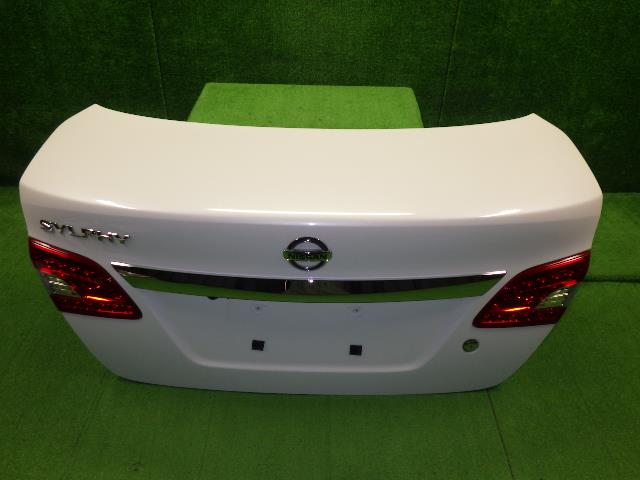 【中古】中古部品 シルフィ TB17 ﾄﾗﾝｸﾘｯﾄﾞ 【3330250100-000000834415300】
