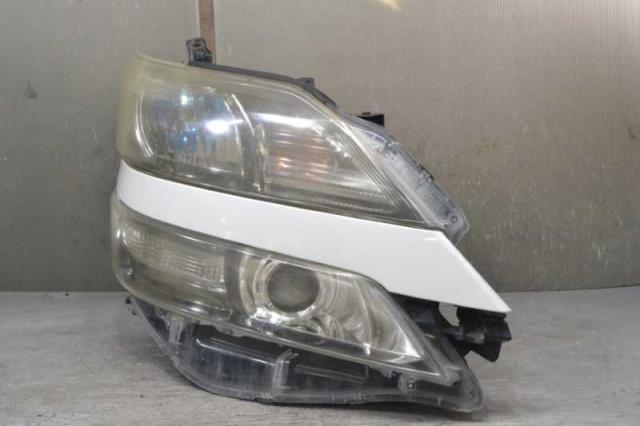 【中古】中古部品 ヴェルファイア ANH20W 右ﾍｯﾄﾞﾗﾝﾌﾟ 【3310580000-230416001110800】