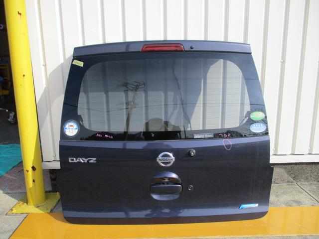 【中古】中古部品 デイズ B21W ﾊﾞｯｸﾄﾞｱ 【3310190100-001650946415800】