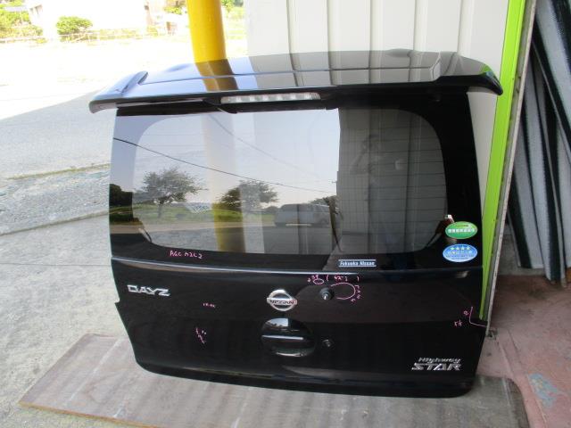 【中古】中古部品 デイズ B21W ﾊﾞｯｸﾄﾞｱ 【3310190100-001467853415800】