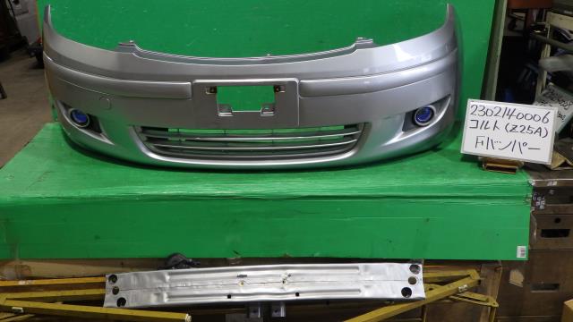 【中古】中古部品 コルト Z25A フロントバンパー 【3330340100-230214000610100】