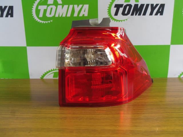 【中古】中古部品 ステップワゴン RG2 右ﾃｰﾙﾗﾝﾌﾟ 【3330440100-230422000215500】