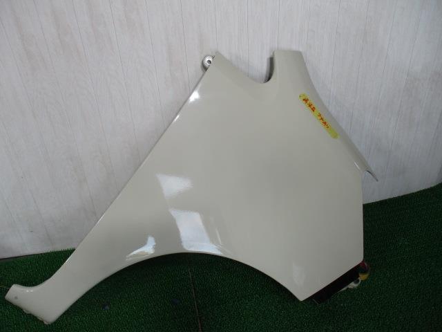 【中古】中古部品 ライフ JB5 右ﾌﾛﾝﾄﾌｪﾝﾀﾞｰ 【3310190100-000233008610600】