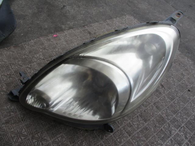 【中古】中古部品 ファンカーゴ NCP20 左ﾍｯﾄﾞﾗﾝﾌﾟ 【3310190100-001375252810900】