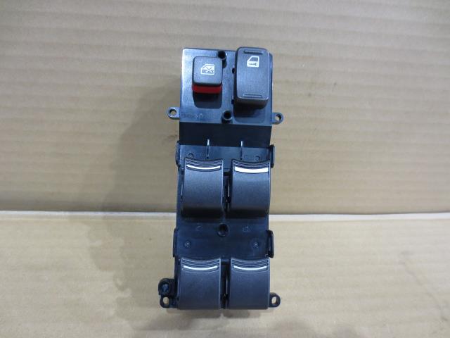 【中古】中古部品 エリシオン RR2 ﾊﾟﾜｰｳｲﾝﾄﾞｳｽｲｯﾁ 【3330460100-000001553461900】