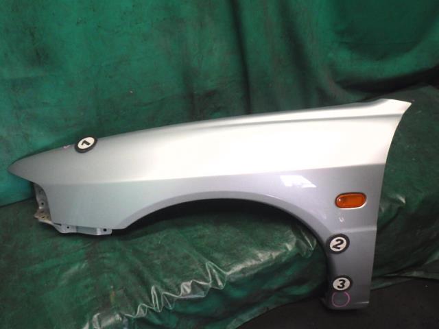 【中古】中古部品 ミラージュ CK1A 左ﾌﾛﾝﾄﾌｪﾝﾀﾞｰ 【3330990500-230511000410700】