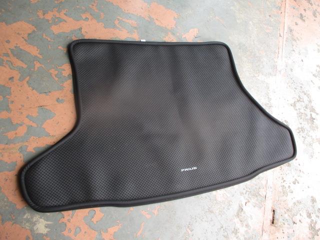 【中古】中古部品 プリウス ZVW30 ﾌﾛｱﾏｯﾄ 【3310190100-001533448977450】