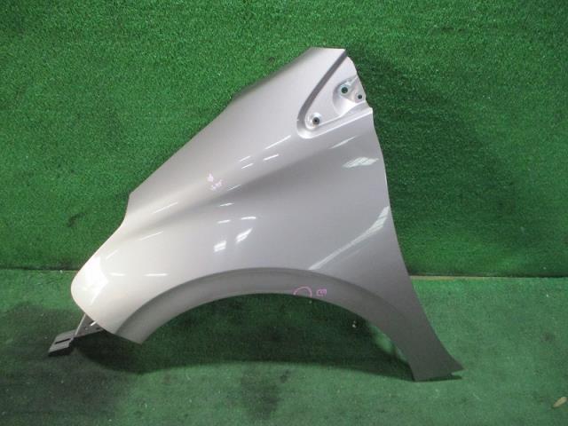【中古】中古部品 プジョー 208 A95F01 左ﾌﾛﾝﾄﾌｪﾝﾀﾞｰ 【3500080000-221215000210700】