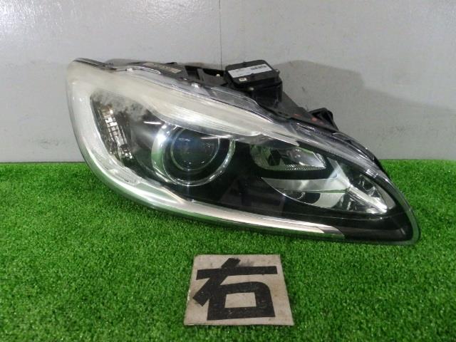 【中古】中古部品 ボルボ 60シリーズ FB4164T 右ヘッドランプ 【3260250000-000022208310800】