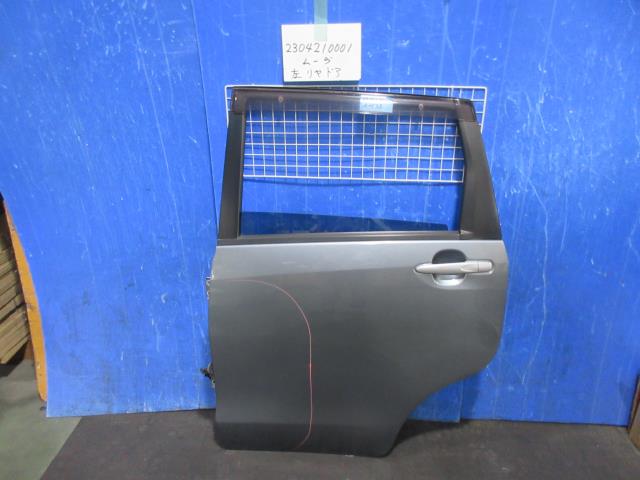【中古】中古部品 ムーヴ LA100S 左ﾘｱﾄﾞｱ 【3310220100-230421000113400】