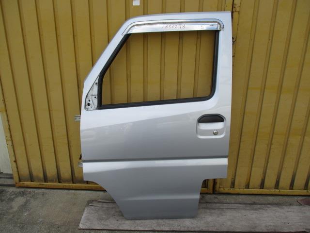 【中古】中古部品 ミニキャブ U61V 左ﾌﾛﾝﾄﾄﾞｱ 【3310190100-001472128213200】 15,542円
