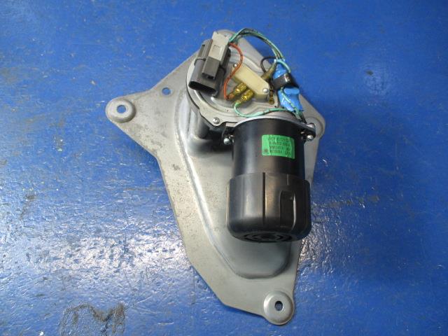 【中古】中古部品 いすゞ大型車 CYJ77A ﾌﾛﾝﾄﾜｲﾊﾟｰﾓｰﾀｰ 【3310270100-000013568361600】