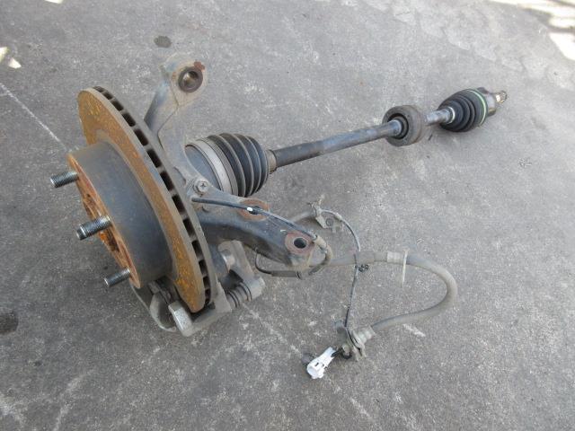 【中古】中古部品 ワゴンＲ MH34S 右ﾌﾛﾝﾄﾅｯｸﾙﾊﾌﾞ 【3310190100-001347633844310】