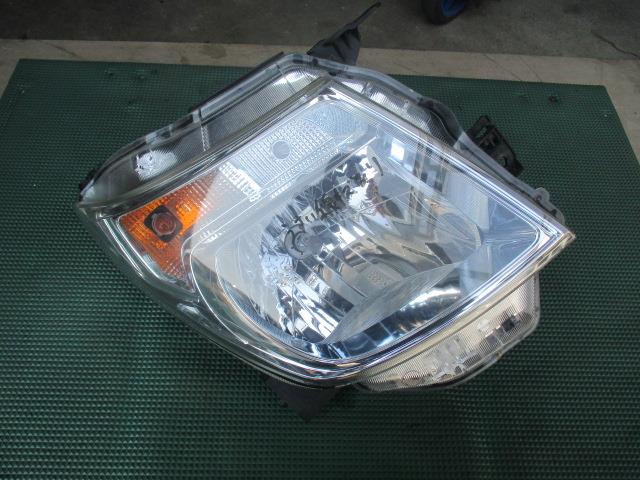 【中古】中古部品 ワゴンＲ MH44S 右ﾍｯﾄﾞﾗﾝﾌﾟ 【3310190100-000233007410800】 15,710円