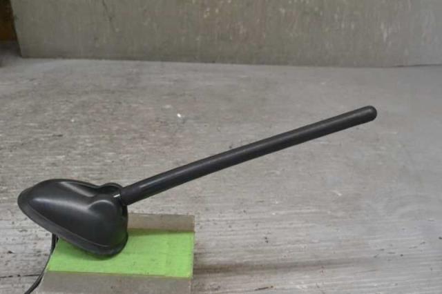 【中古】中古部品 モコ MG22S ｱﾝﾃﾅ 【3310580000-230526001361000】