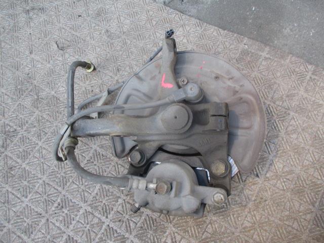 【中古】中古部品エブリィDA64W左フロントナックルハブ【3310190100-001396371044340】