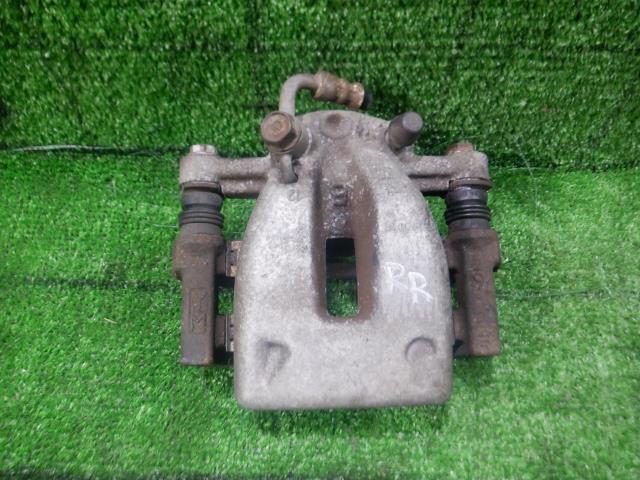【中古】中古部品 ヴェルファイア ANH25W 右ﾘｱｷｬﾘﾊﾟｰ 【3330420100-230522000244430】