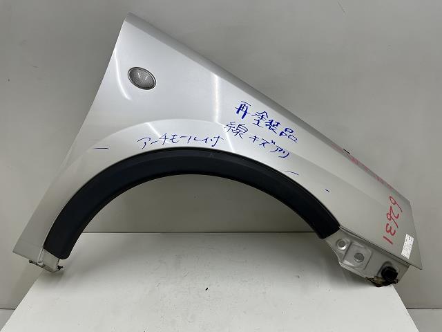 【中古】中古部品 オペル ヴィータ XN140 右ﾌﾛﾝﾄﾌｪﾝﾀﾞｰ 【3310070100-000672263610600】