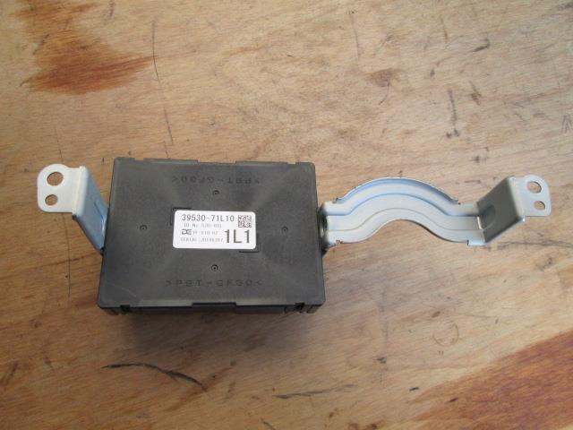 【中古】中古部品 スイフト ZC32S A/Cｺﾝﾋﾟｭｰﾀｰ 【3310190100-001076583863900】
