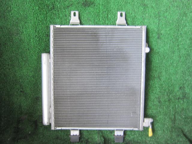 【中古】中古部品 タント LA600S ｺﾝﾃﾞﾝｻｰ 【3340240100-202300004260600】