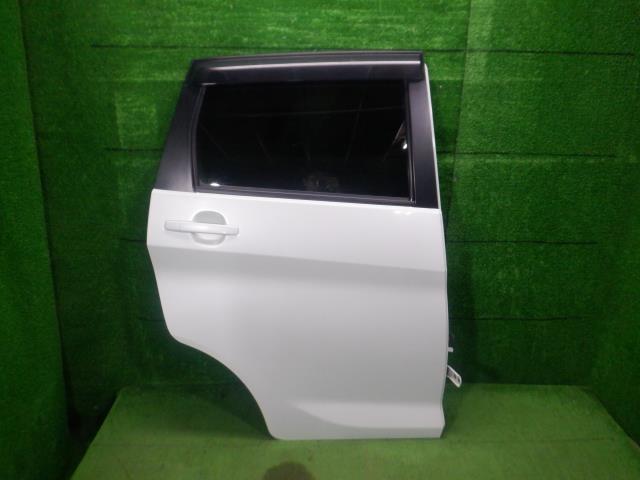 【中古】中古部品 デイズ B21W 右ﾘｱﾄﾞｱ 【3330420100-230523000113300】