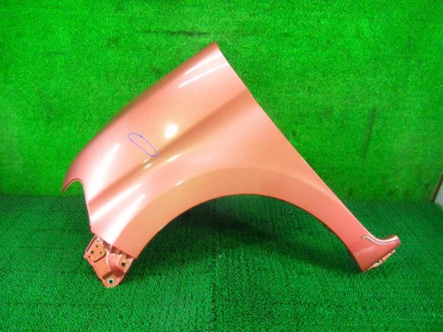 【中古】中古部品 タント L375S 左ﾌﾛﾝﾄﾌｪﾝﾀﾞｰ 【3330210100-000035089610700】