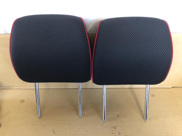 【中古】中古部品 ハスラー MR31S ヘッドレスト 【3330430100-230601000177400】
