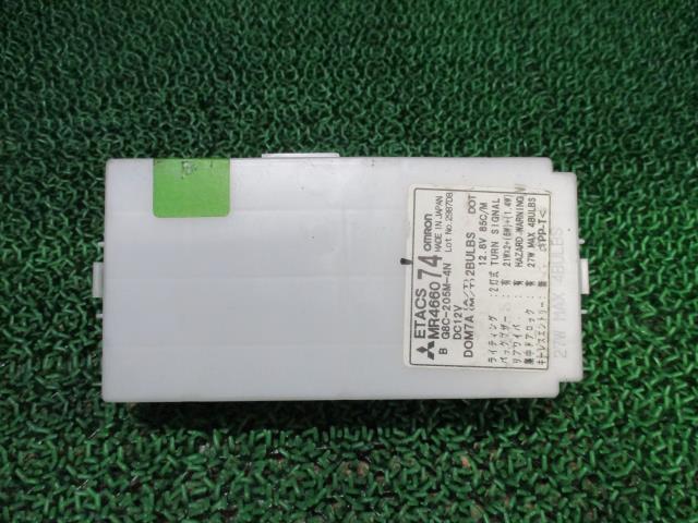 【中古】中古部品 ミニキャブ U61V ﾋｭｰｽﾞﾎﾞｯｸｽ 【3330660100-000023312667800】