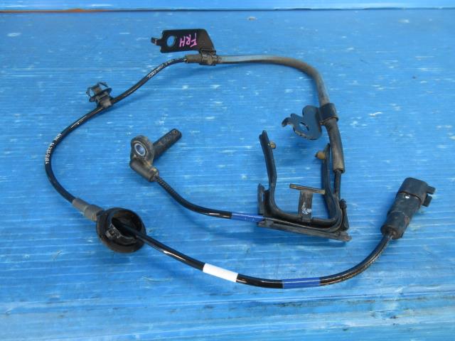 【中古】中古部品 デリカＤ5 CV4W ABSｾﾝｻｰ 【3310550000-230421001063450】 9,571円