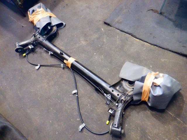【中古】中古部品 ワゴンＲ MH85S ﾘｱｱｸｽﾙﾋﾞｰﾑ 【3340140100-000023351453500】
