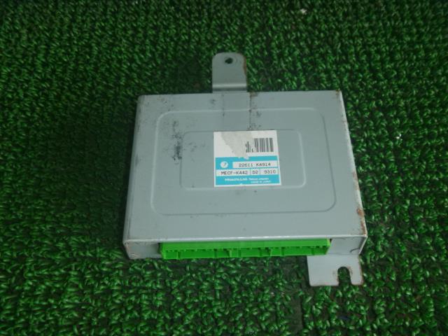 【中古】中古部品 サンバー TT2 ｴﾝｼﾞﾝｺﾝﾋﾟｭｰﾀｰ 【3330370100-000233014663100】