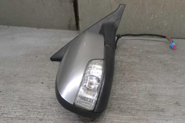 【中古】中古部品 ヴェルファイア ANH20W ﾊﾟﾜｰﾄﾗﾝｸ･ﾊﾞｯｸﾄﾞｱﾓｰﾀｰ 【3310580000-230615000966000】