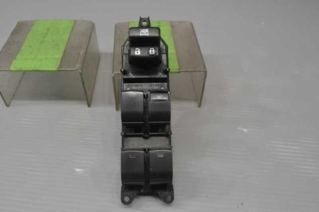 【中古】中古部品 プリウス ZVW30 パワーウインドウスイッチ 【3310580000-230619001861900】|e-cleマート