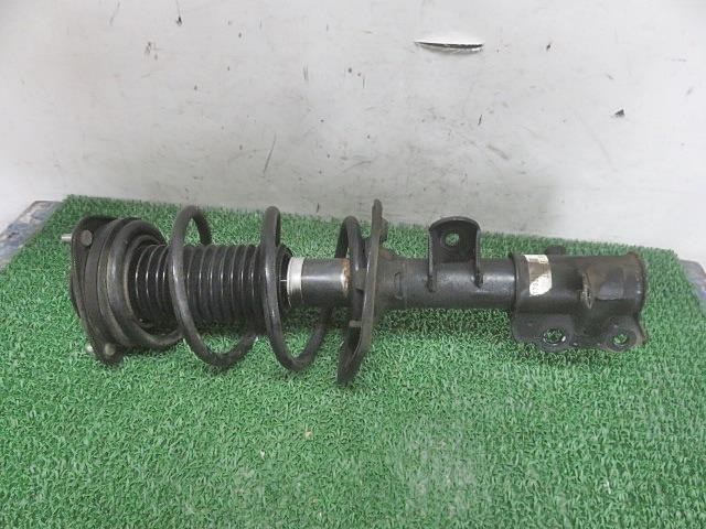 【中古】中古部品 インプレッサ GT7 左ﾌﾛﾝﾄｽﾄﾗｯﾄ 【3330380100-000035018450210】