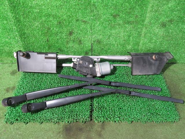 【中古】中古部品 ジムニー JB64W ﾌﾛﾝﾄﾜｲﾊﾟｰﾓｰﾀｰ 【3330900100-000023038261600】