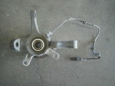【中古】中古部品 ワゴンＲ MH23S 左ﾌﾛﾝﾄﾅｯｸﾙﾊﾌﾞ 【3340180100-230623000144340】
