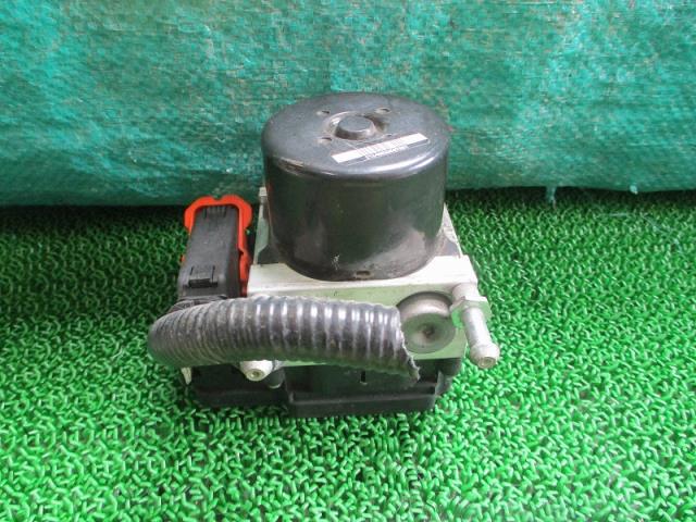 【中古】中古部品 レガシィ BR9 ABSｱｸﾁｭｴｰﾀｰ 【3500080000-230308000242500】