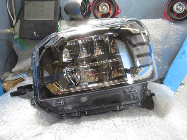 【中古】中古部品 タフト LA900S 左ﾍｯﾄﾞﾗﾝﾌﾟ 【3500220000-230621501010900】