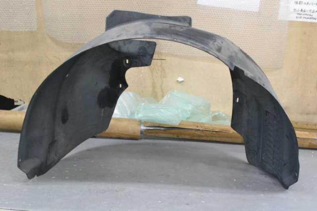【中古】中古部品 VW ニュービートル 右ﾌﾛﾝﾄｲﾝﾅｰﾌｪﾝﾀﾞｰ 【3310580000-230705000810650】