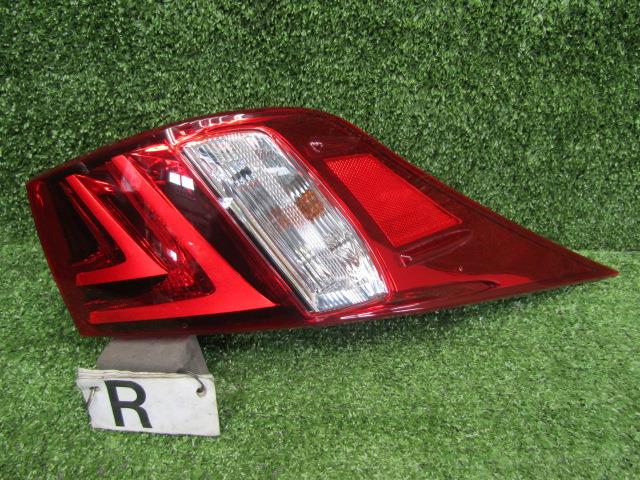 【中古】中古部品 レクサス IS AVE30 右ﾃｰﾙﾗﾝﾌﾟ 【3330200100-220395000015500】