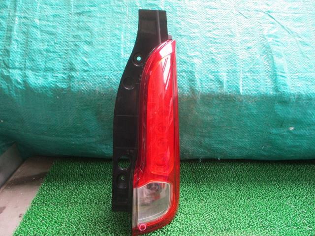 【中古】中古部品 スペーシア MK32S 右ﾃｰﾙﾗﾝﾌﾟ 【3500080000-221025000115500】
