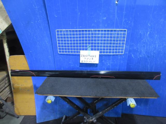 【中古】中古部品 ワゴンＲ MH23S 左ｻｲﾄﾞｽﾃｯﾌﾟ 【3310220100-230619000313800】