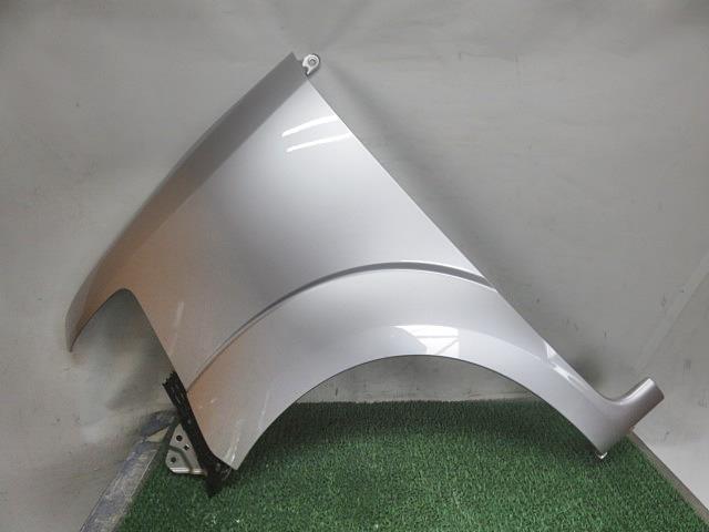 【中古】中古部品 Ｎ－ＢＯＸ JF1 左ﾌﾛﾝﾄﾌｪﾝﾀﾞｰ 【3330380100-000035025010700】
