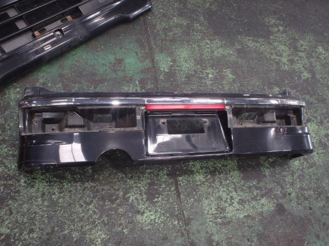 【中古】中古部品 ハイゼットアトレ S320G ﾘｱﾊﾞﾝﾊﾟｰ 【3331010800-000021183815100】