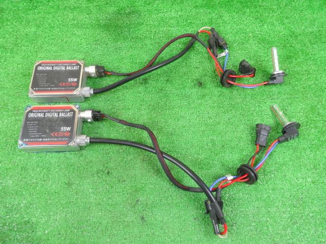 【中古】中古部品 ヴォクシー AZR65G ﾗｲﾄｺﾝﾄﾛｰﾙﾕﾆｯﾄ 【3330640100-001459212210810】