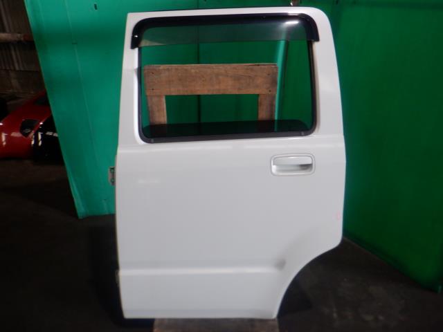 【中古】中古部品 ワゴンＲ MH21S 左ﾘｱﾄﾞｱ 【3340140100-000023431613400】｜e-cleマート