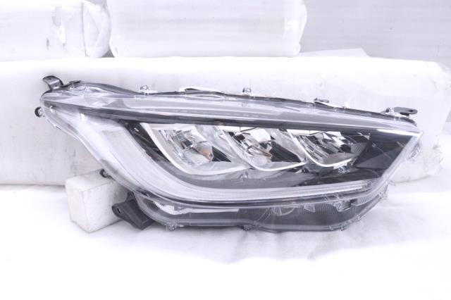 【中古】中古部品 ヤリス MXPA10 右ﾍｯﾄﾞﾗﾝﾌﾟ 【3260520000-230726500110800】