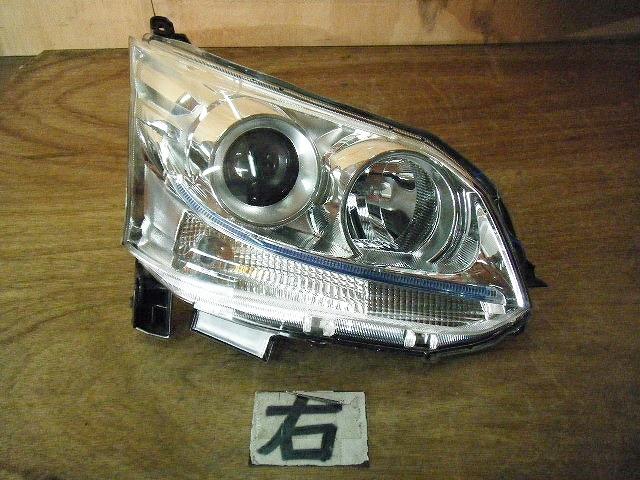 【中古】中古部品 ムーヴ LA100S 右ヘッドランプ 【3310050100-001413618310800】